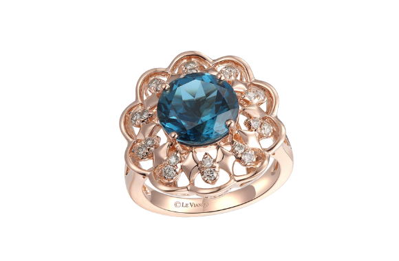  December Birthstone: Deep Sea Blue Topaz™